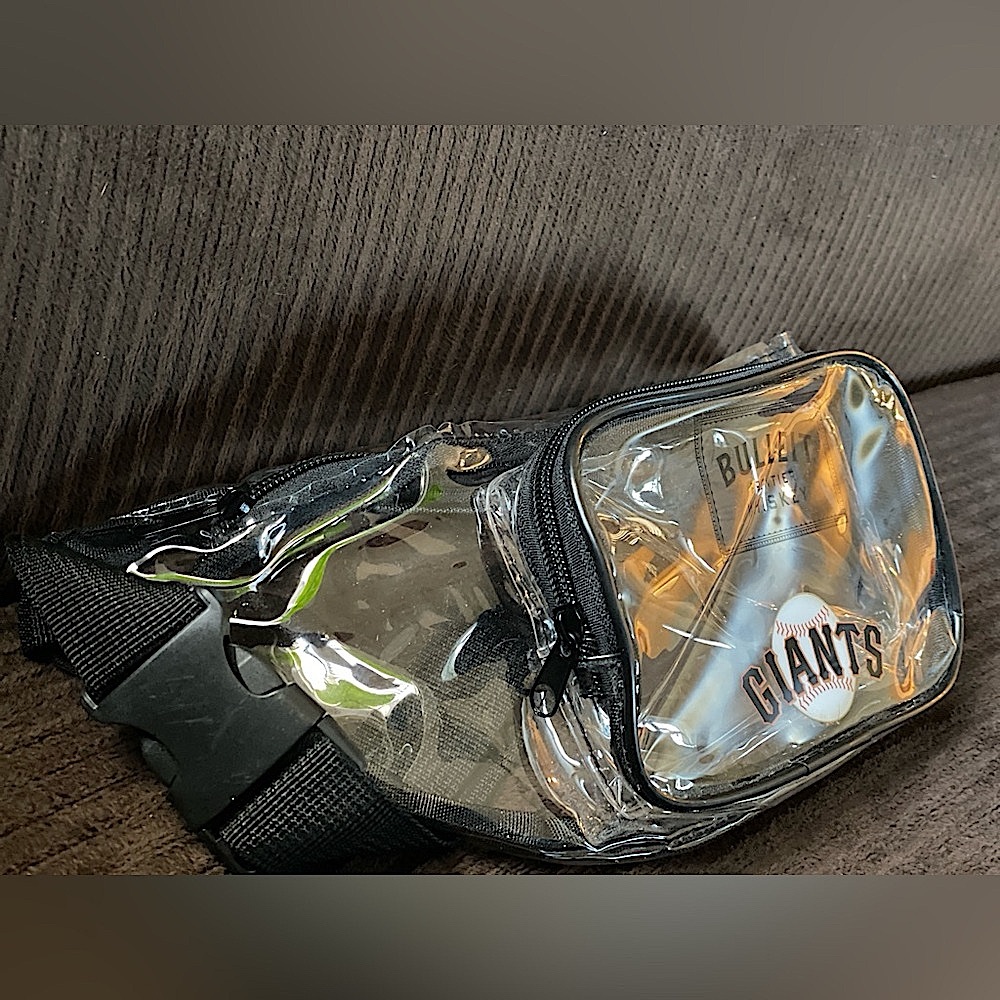 Clear Fanny Pack Bag — SF Giants - Picture 6 of 14